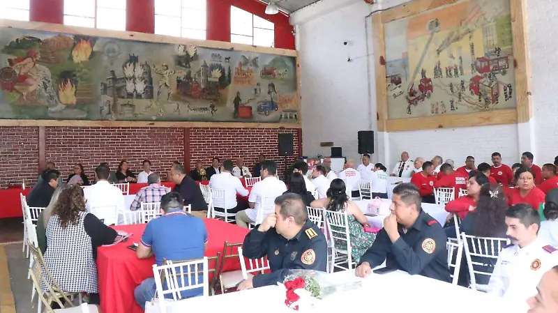Celebran el Día del Bombero